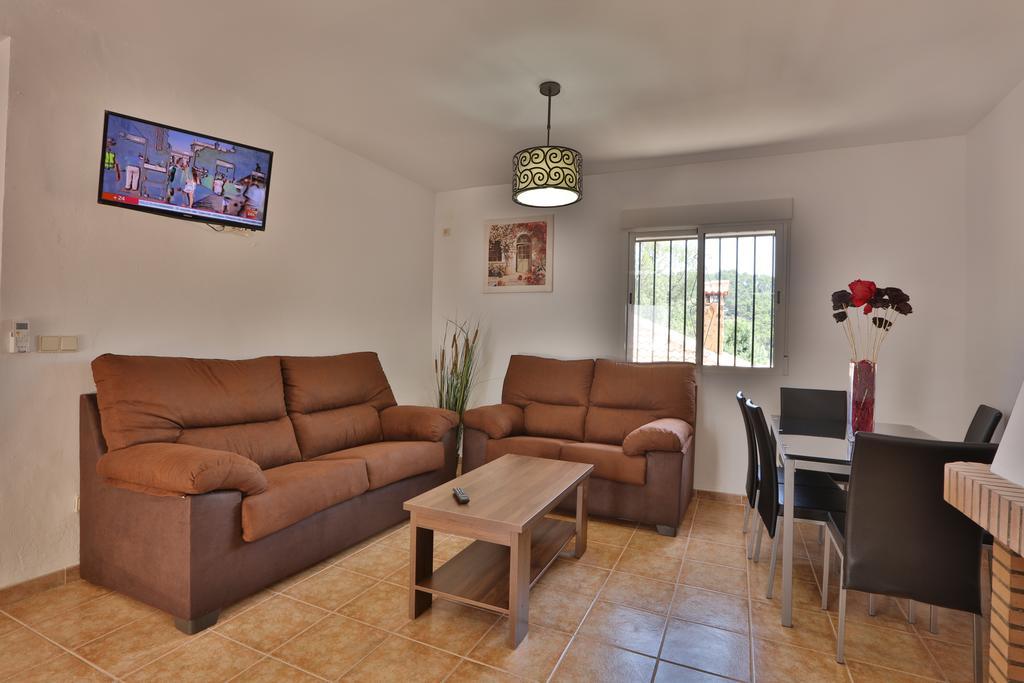 Apartamentos El Madronal コト・リオス エクステリア 写真